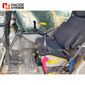 Almost Used Excavator Digger VOLVO Ec200/20ton Medium Crawler Used Digger