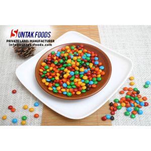 Colorful Good Taste Bulk Chocolate Bean For Europe Market 12 Months Shelf Life