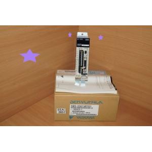 Yaskawa SGDS-02A01ARY501 AC SERVO AMPLIFIER 200-230V 2.4A 200W NEW