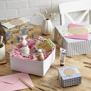 4" Gray Geometric 2 Pack Gift Boxes With Gold Bands