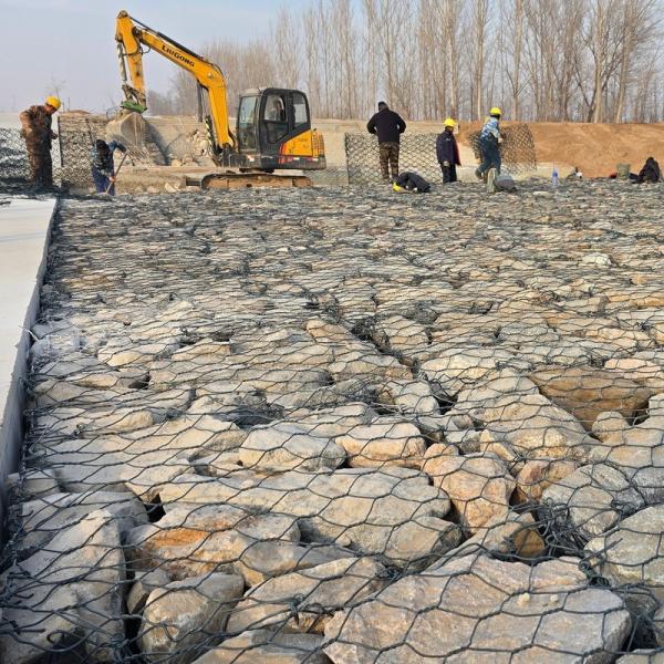 Low Maintenance PVC Coated Gabion Wire Mesh For Long Lasting Durability And
