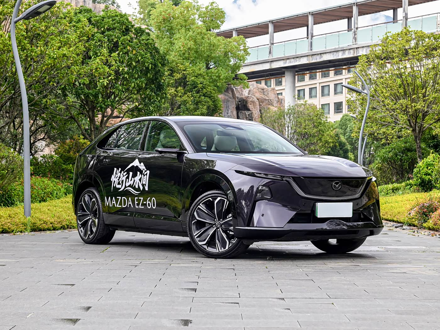 Popular Used Cars Basic Parameters for Midsize SUV with Pure Electric Energy