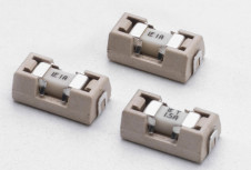 391.8 MOhms Surface Mount Fuse With Fuse Holder , 3.15A OMNI BLOK Smd Fuse Block