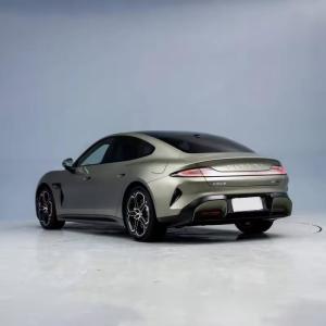 China Energy Vehicles Xiaomi Su7 PRO 2024 Manual Gearbox Electric Sedan Car with Grey Color on sale