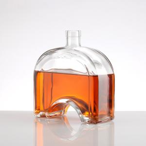 Clear Empty Glass Liquor Bottles With Cork Lid for Brandy Whiskey Rum Gin Hot