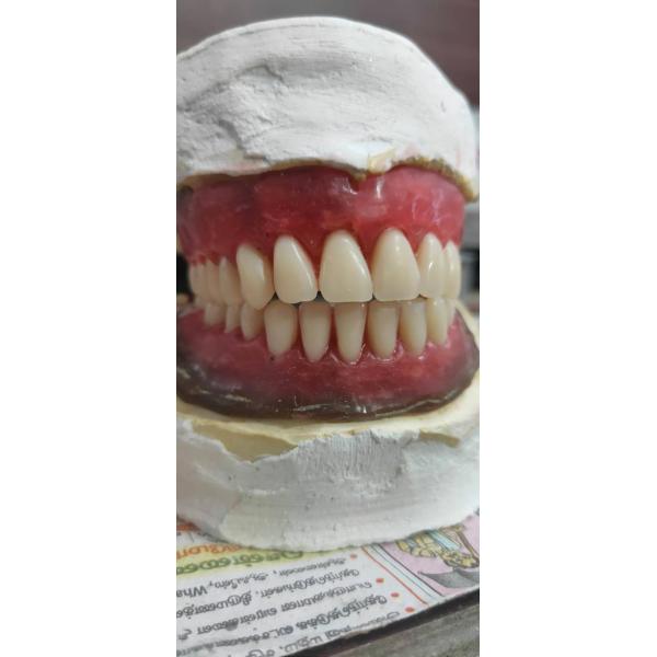 Super Transmittance Dental Zirconia Block Pre Shaded Ceramics Peek Material