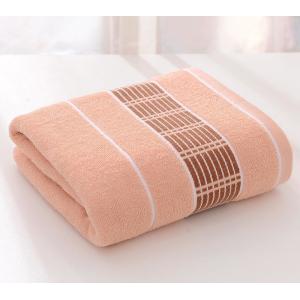Revolutionize Your Bath Experience with Our 70*140cm Bath Towel in Solid Color