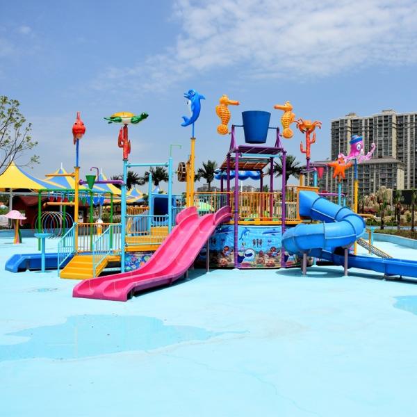 3-12 Years Old Childrens Water Playground With Water Slides Cannons Buckets And