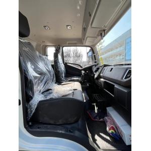 8-10 Ton Capacity JAC S9 Refrigerated Truck With 5.2m Refrigerated Box