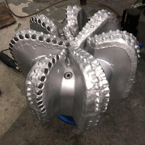 Quality Diamond PDC Drill Bit 17-1/2 Inch 7 Blades Fixed Cutter Of Rock Drilling Tools wholesale