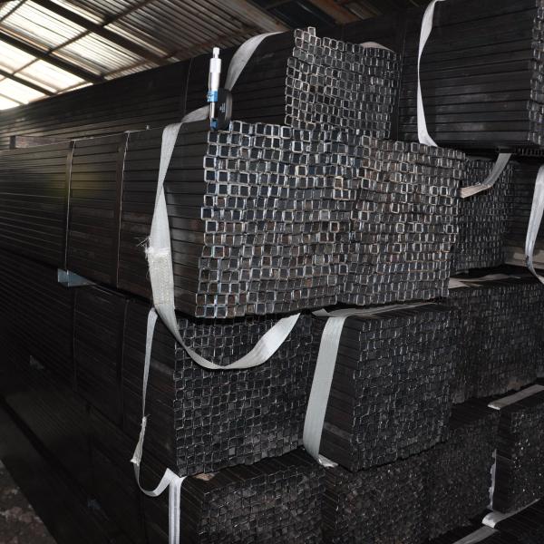 DIN 40X40 Black Rectangular Steel Tube 20mm Galvanized Square Tube