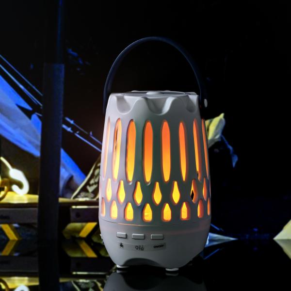 Rechargeable ABS Electron Components Night Light Mosquito Catcher with Flame
