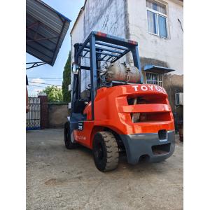 Used Toyota 35 Forklift 3.5 Tons 4 Meters Lifting Machine Dual Use Gas Lpg