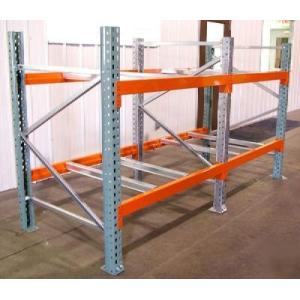 Cheap Safe Teardrop Racking System Large Scale Galvanized / Powder Coating Finishing for sale