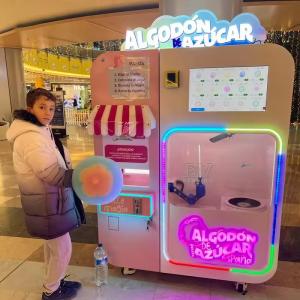 Automatic Cotton Candy Vending Machine Which is totally Automatic and colorful