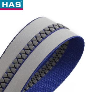 #5 Waterproof Reflective Resin Zipper With Plastic Puller For Garment