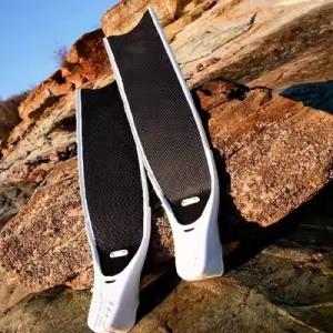 Portable Flexible Carbon Fiber Freediving Fins Lightweight Long Fins For