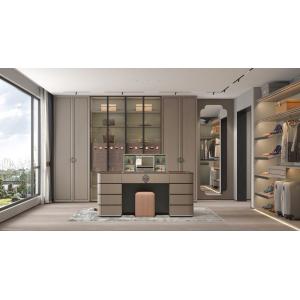Cheap Traditional Chic Versatile Open Walk In Closet With Glass New Chinese Style for sale
