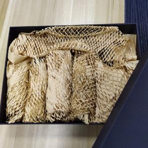 Custom Made 50CM*50M Honeycomb Wrapping Paper Eco Friendly