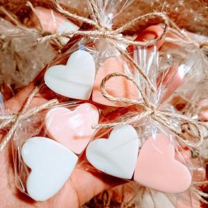 China Heart Shape GMP Natural Face Soap Bar For Gift on sale