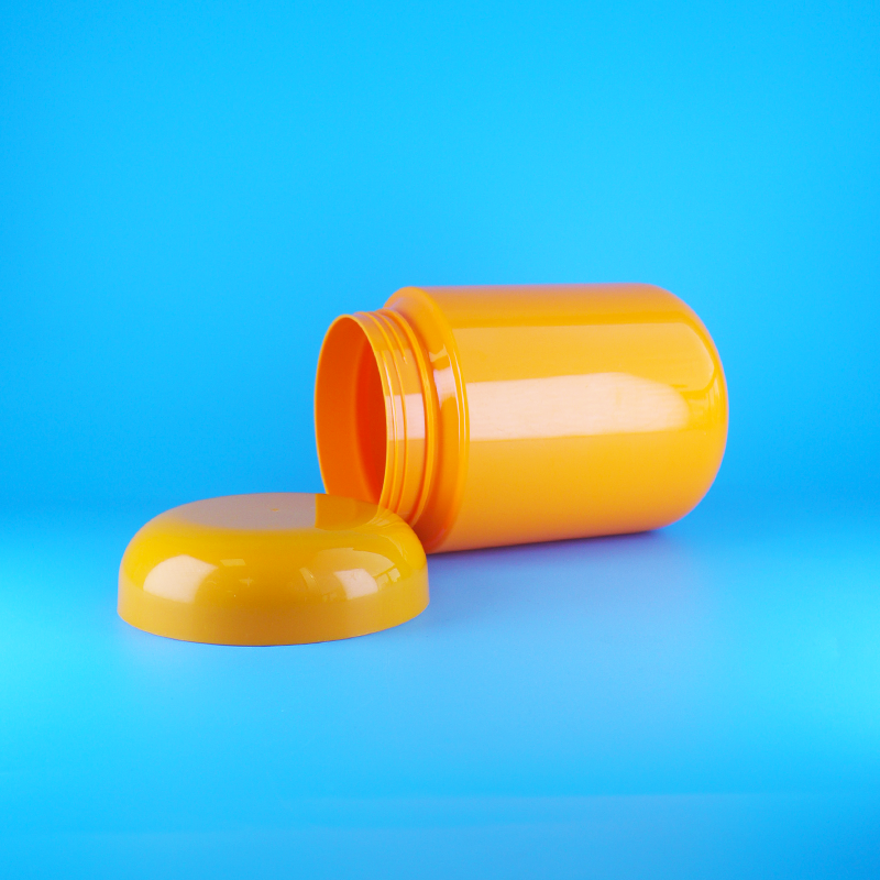 Round Shape Food Grade Orange Plastic PET Screw Flat Orange Cap Cookies Candy