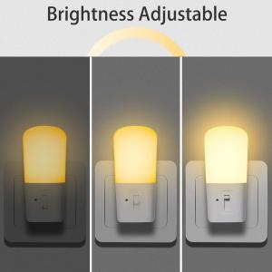 EMC certified AC110V Dimmable Led Plug In Night Light With Dusk To Dawn Sensor