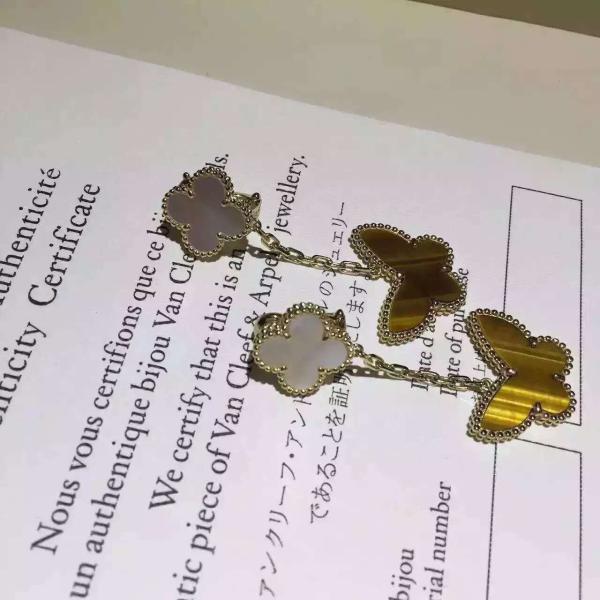 Quality Factory Custom Van Cleef & Arpels 18K Yellow Gold Earring Clap Butterfly Drop VCARD79800 wholesale