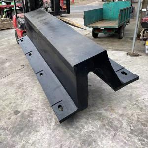 Marine Customizable V Type Dock Rubber Fender Good Shear Resistance