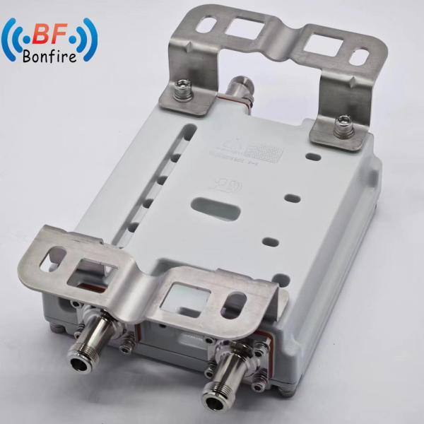 Quality 2500-2700MHz RF Diplexer UHF Cavity-Ferrite Triplexer Transmitter Combiner for Ibs/Das wholesale