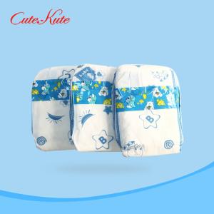 Large Newborn Waterproof Diapers Fluff Pulp And SAP Wetness Indicator Nappies