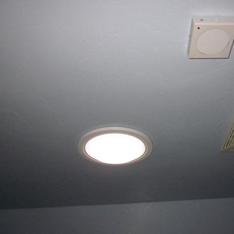 Premium Model Round Solar Lights , Illume Solar Skylight 18W With 6 Meter Cable