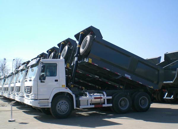Quality 6x4 HOWO A7 dump truck 420Hp payload 30 tons loading lower fuel consumption and Left Hand Driving Type wholesale