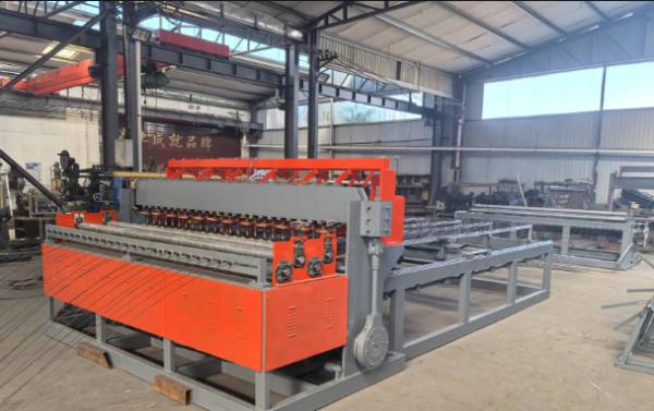 Quality Fully Automatic 3D Wire Mesh Welding Machine Customized With Root wholesale