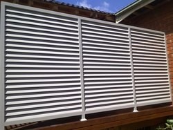 China Customized Aluminium Vertical Louvers Collaborative Aluminum Jalousie Windows on sale