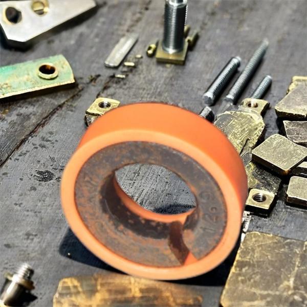 55-60HRC Hardness Silver 8 Teeth Pin for E330 Excavator Kit Construction