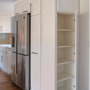 Customized White Grey Shaker Solid Wood Cupboard With Pull Out Kitchen Drawer