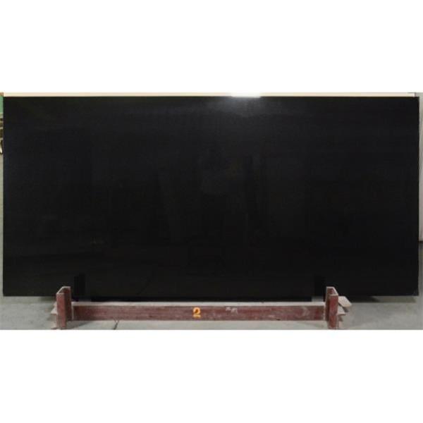 18MM Shiny Black Backsplashes Glass Quartz For Kitchen Island Countertop