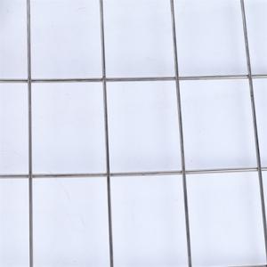 Vinyl Galvanized Welded Wire Mesh Rolls Green Wire Mesh Rolls in Construction