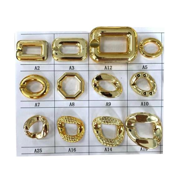 2021 wholesale large plastic link chain shiny gold plastic chain for shoes bag