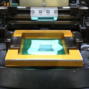 Cosmetic Flat Foundation Box Automatic Screen Printing Machine Hot Stamping