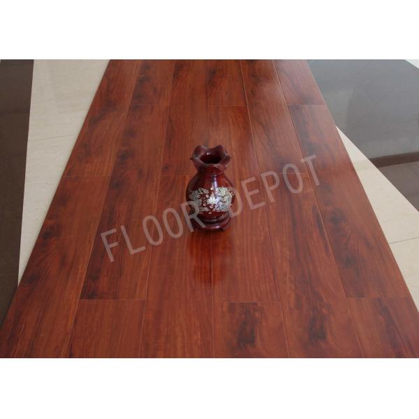 Quality Home Laminate Wood Flooring , Kitchen Laminate Flooring AC4 E1 Waxed Maple Color wholesale