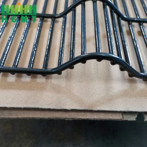 Customized Various Colors Powder Ccoating Heavy Duty Airport Security Fence