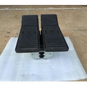China High Quality Doosan Pedal Valve for Excavator Maintenance on sale