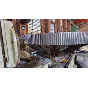 Customized Alloy Steel ISO 8 - 9 Grade Girth Gear And External Pinion For External / Internal Type