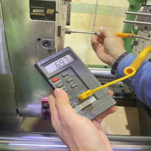 Customizable Plastic Injection Mould With Hot/Cold Runner System