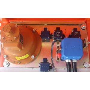 China 1.4m/S 50kN Anti Fall Safety Device Middle Speed Hoist Spare Parts on sale