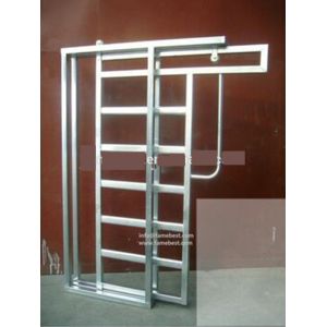 China Heat Treated Iron Sliding Sheep Gates Panels , Heavy Duty Corral Fence Panels on sale
