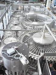 Rotary Multi-Head Hot Filling Machine , milk packing machine