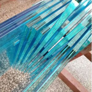 22mm 25mm PVB Laminated Tempered Glass Custom Stained Glass Window Hanging