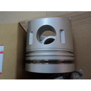 China Excavator engine parts piston ME018277 ME012174 ME018274 For Engine 4D35 on sale